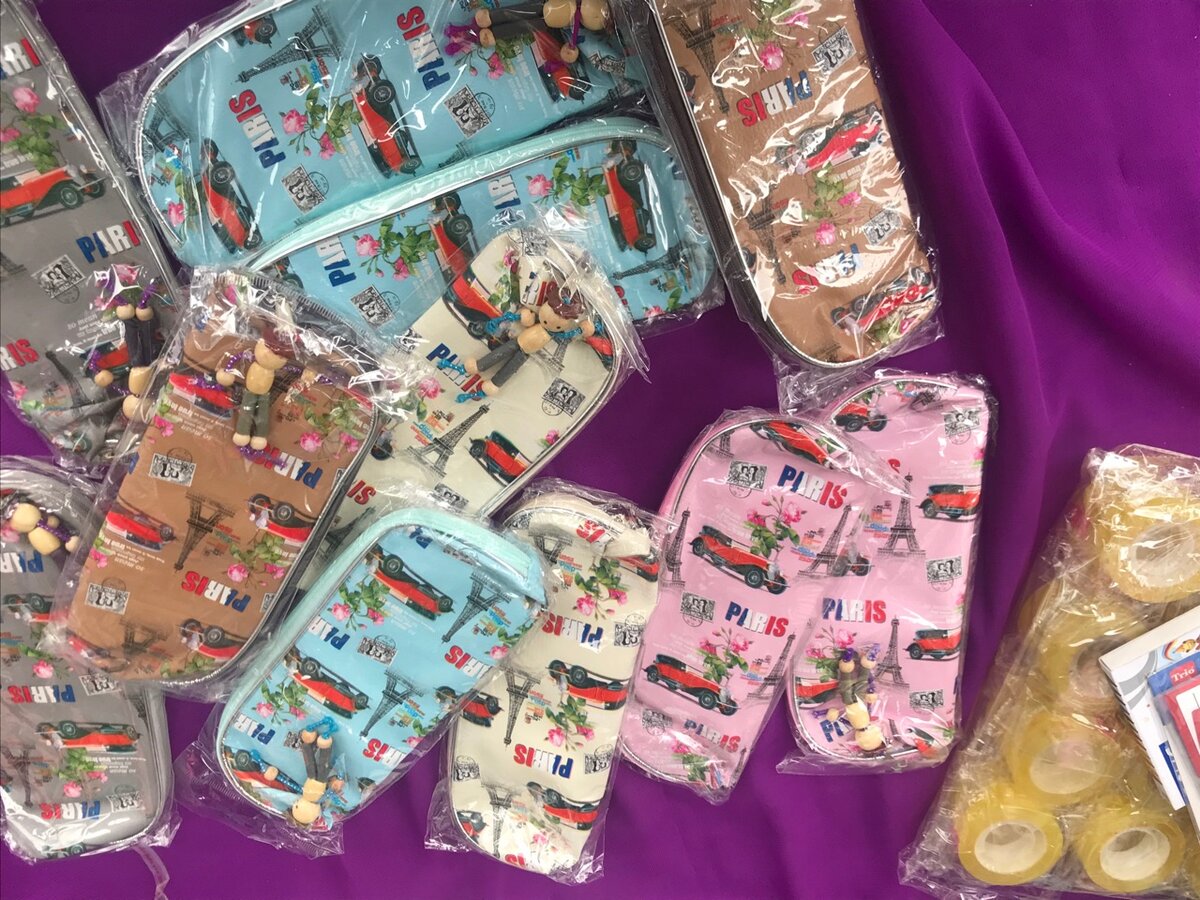 Chic trousse Paris