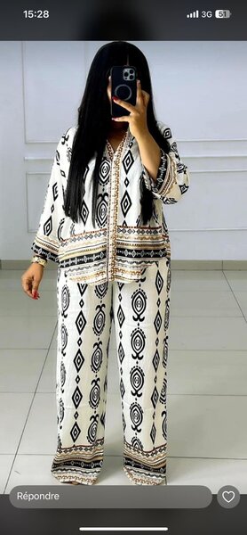 Tenue deux pièces ethnique