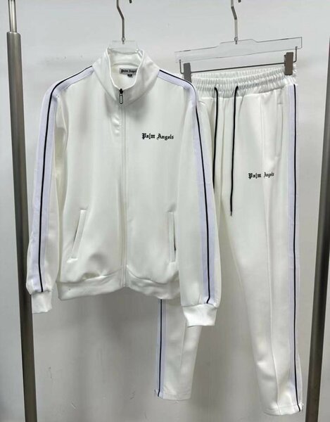Palm angles suits