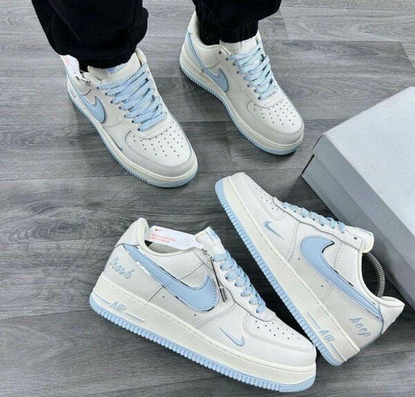 Unisex Sneakers