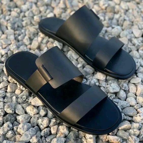 Sandale cuir noir