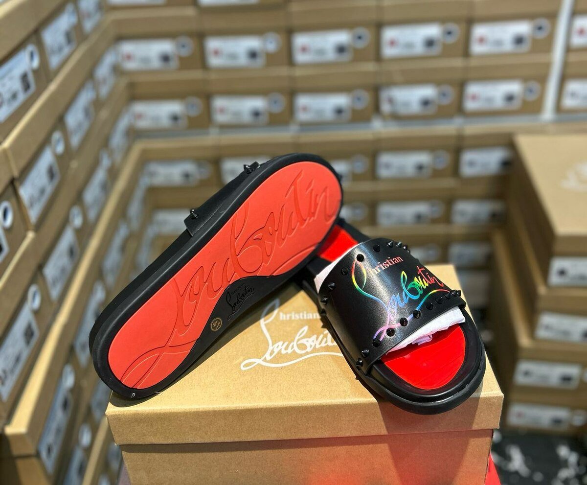 CL Slippers