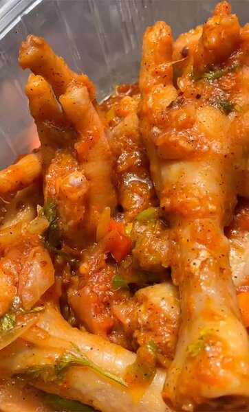 Pattes de poulet
