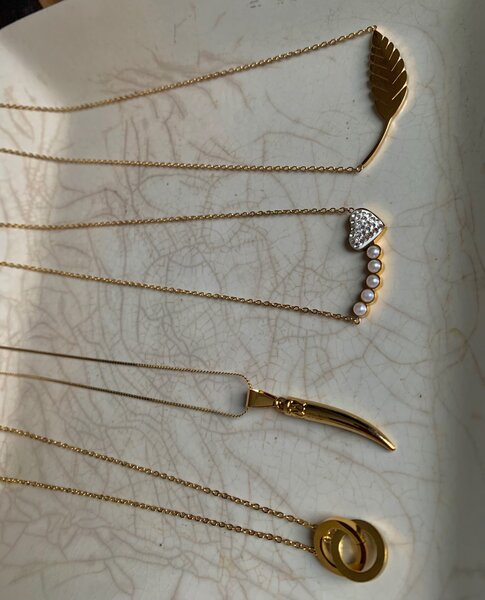 aesthetic necklaces