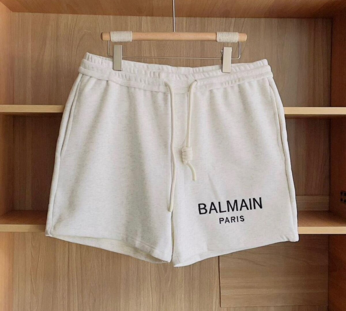Short under