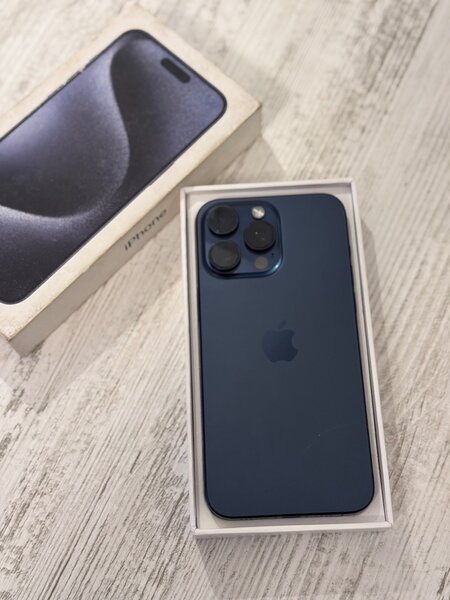 iPhone 15 pro max 256 giga dual sim