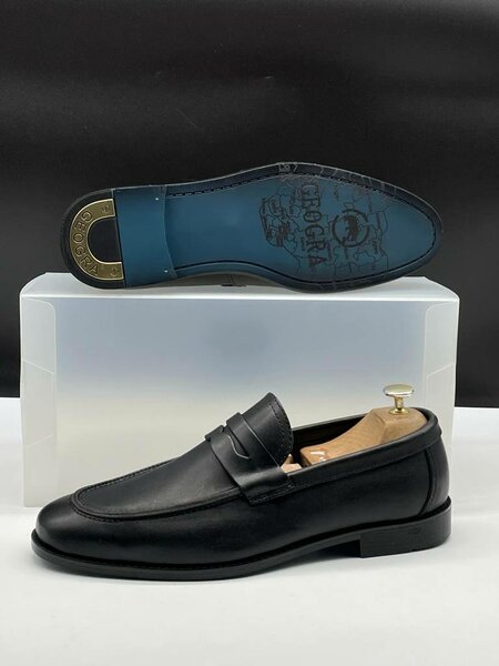 Soulier Geogra en cuir