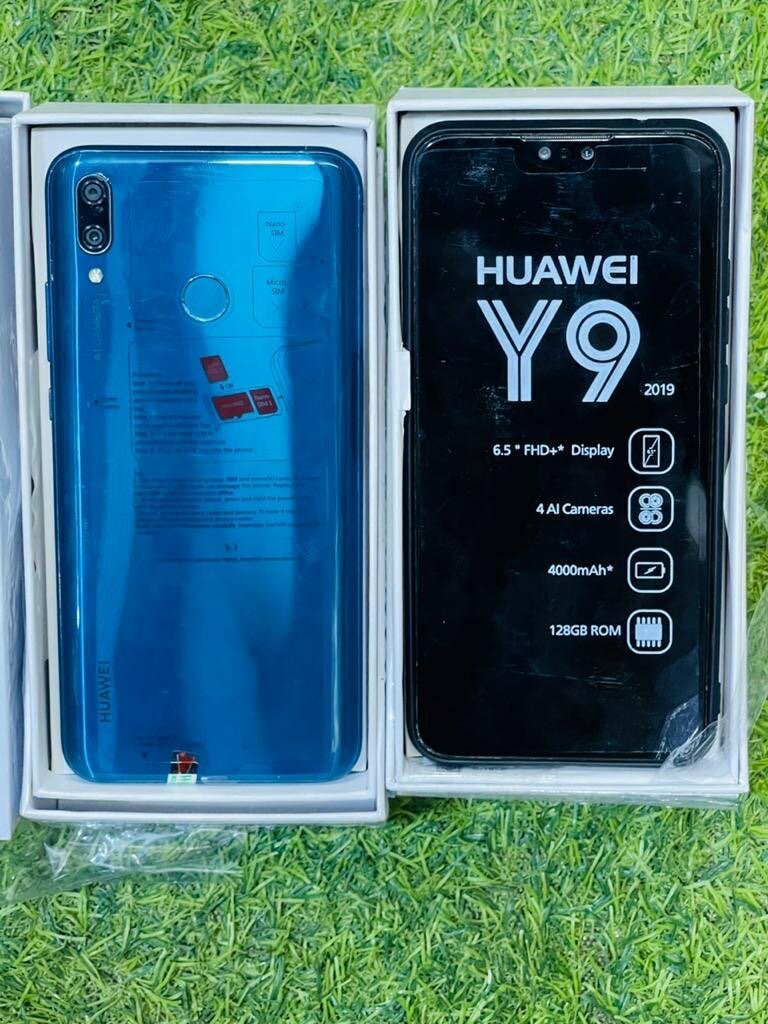 Huwai Y9