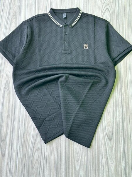 D.S LACOSTE