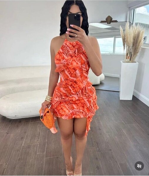 Straight dress