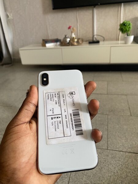 iPhone X
