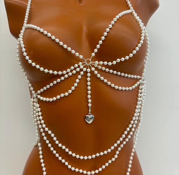 Pearl body