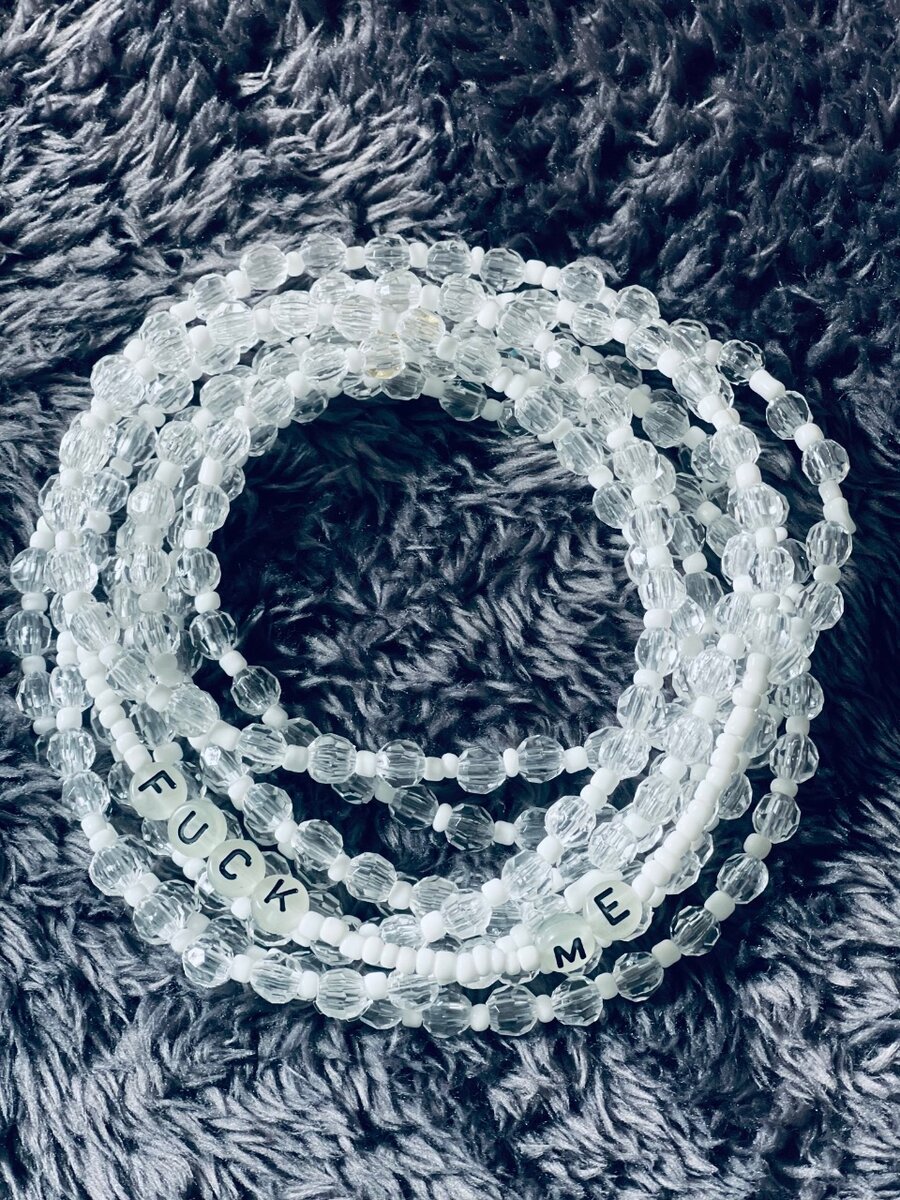 Waist beads