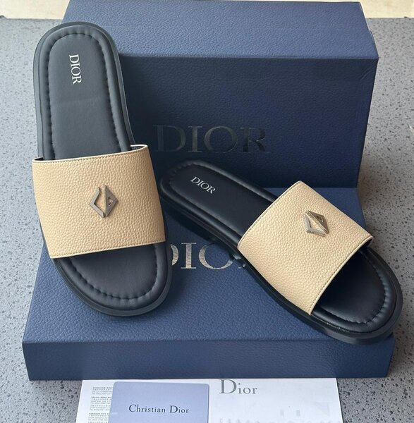 Men slippers