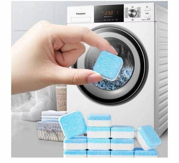 Washing machine cleaning tablets