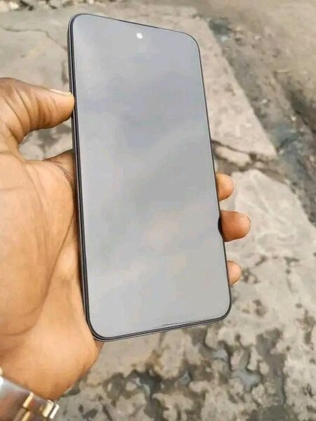 Smartphone TECNO moderne