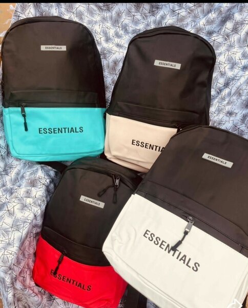 Sacs à dos Essentials unisexes