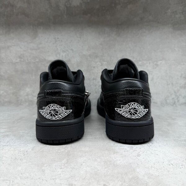 Nike Jordan
