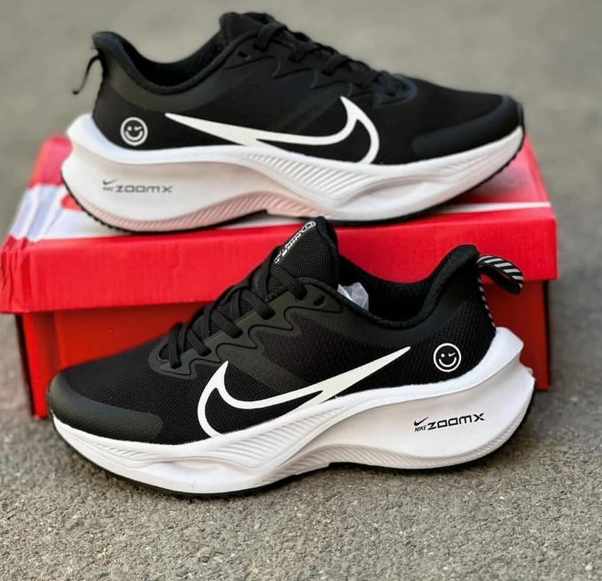 Nike Zoom X Smiley