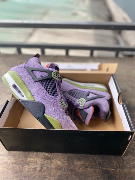 Retro Jordan 4