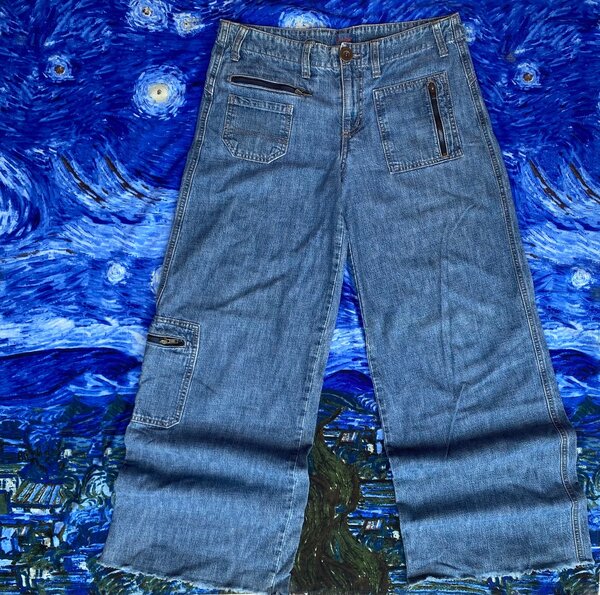 DENIM JEANS