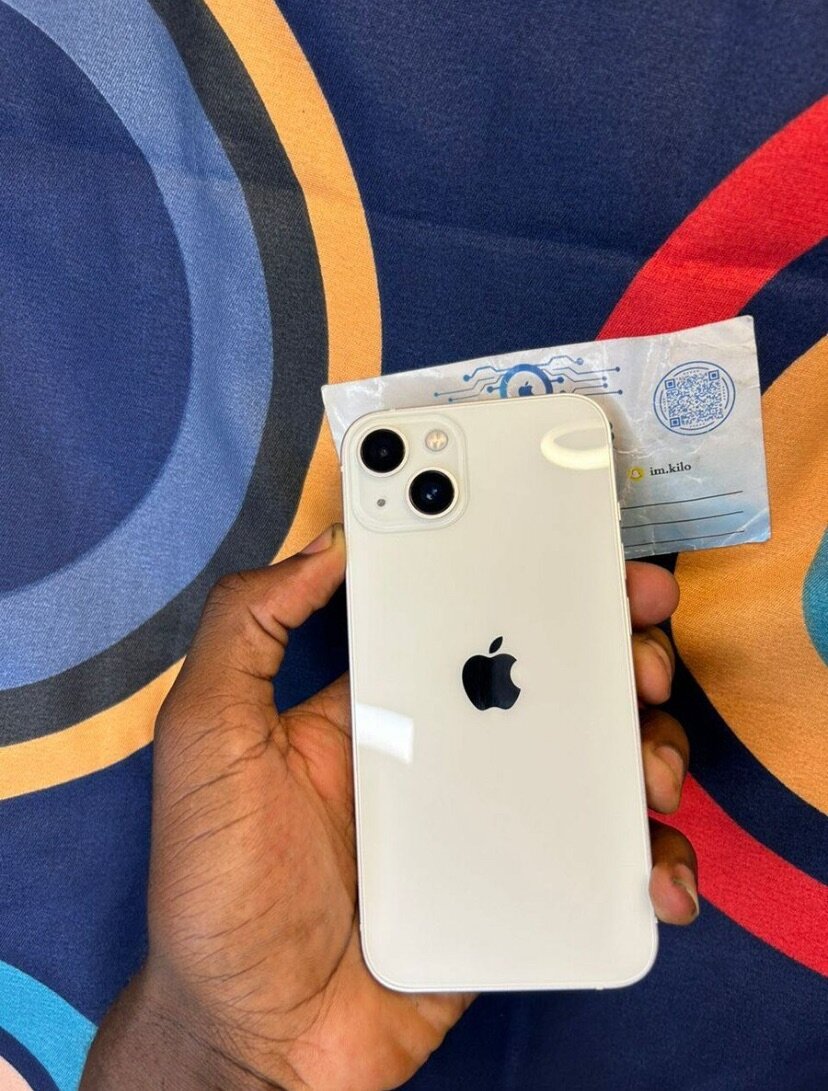 iPhone 13