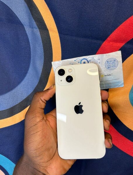 iPhone 13