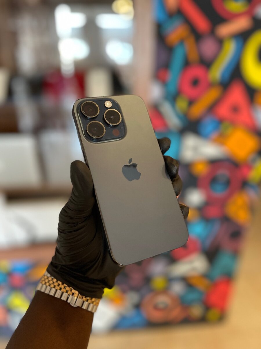 iPhone 15 pro 128GB
