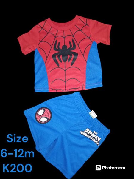 Set (Shorts, T-shirt)