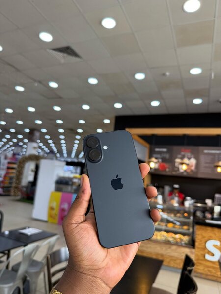 iPhone 16 128gb
