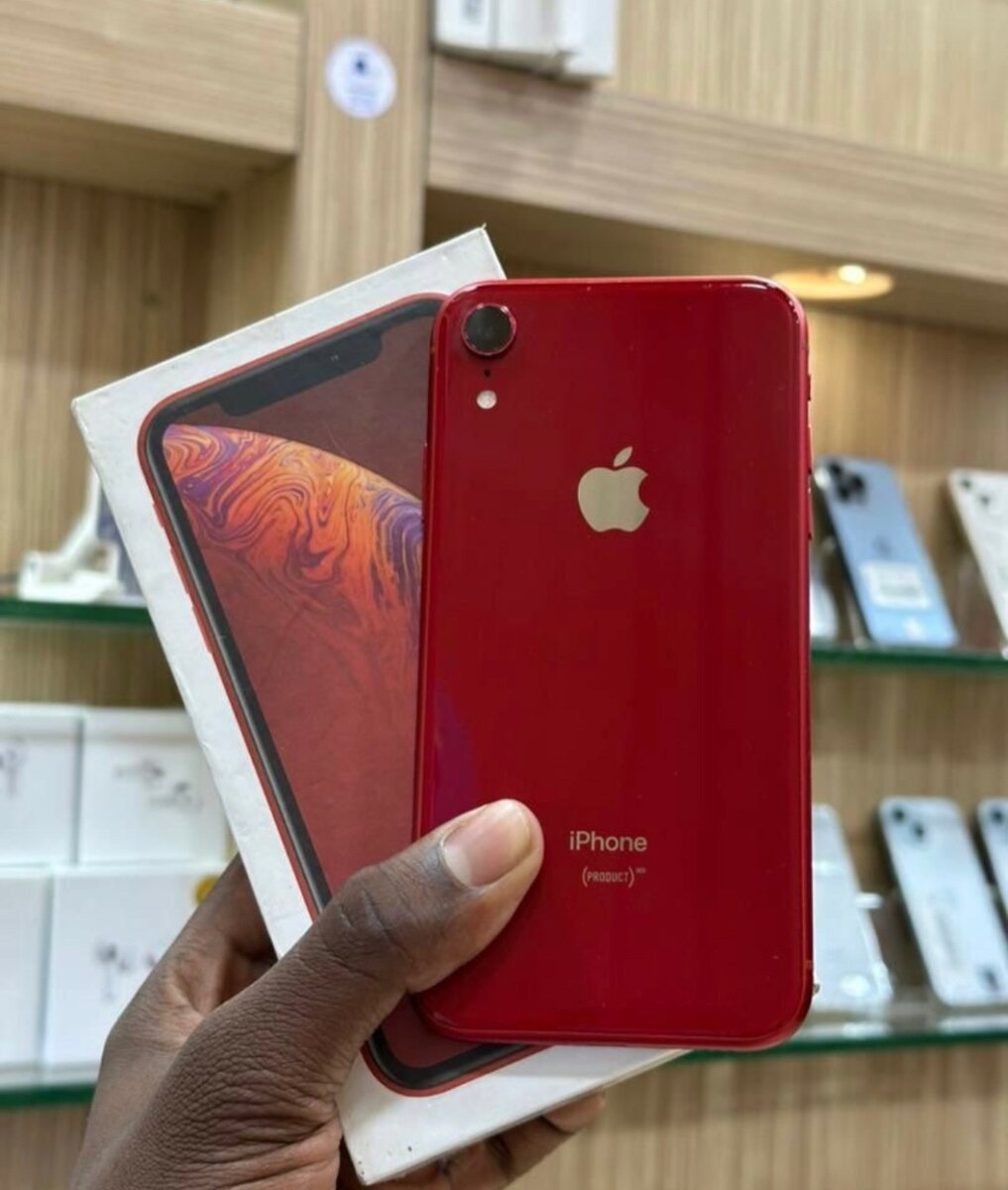 iPhone XR Rouge