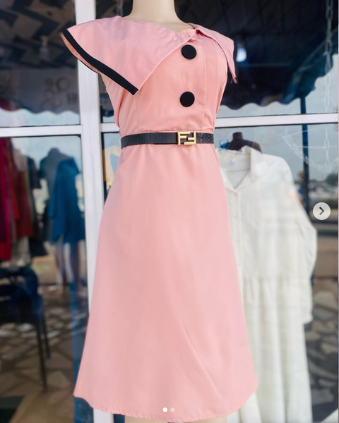 pink dress