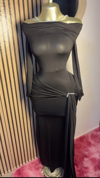 Robe élégante longue soirée