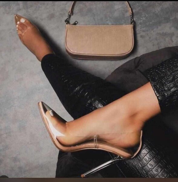 Full Heels