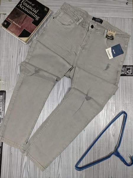 Grey jeans ZMW