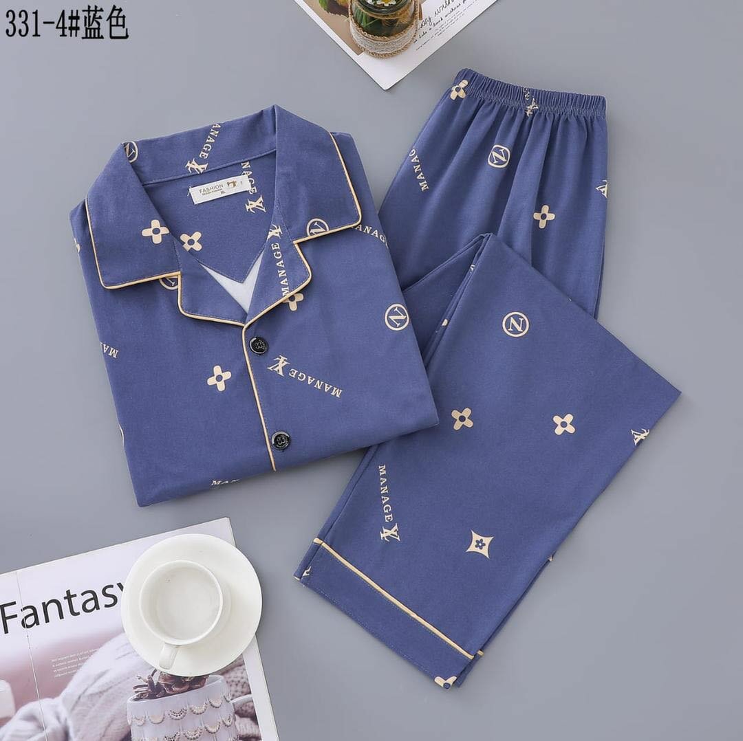 Night wear