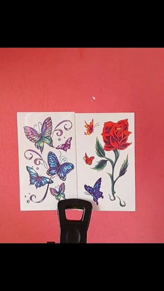 Tatouages temporaires papillons et rose