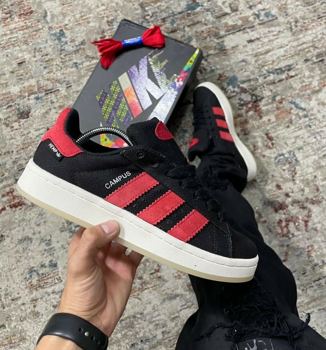 Adidas campus