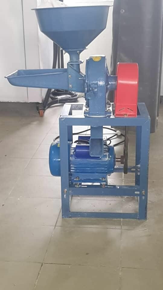 Moulin à grains électrique