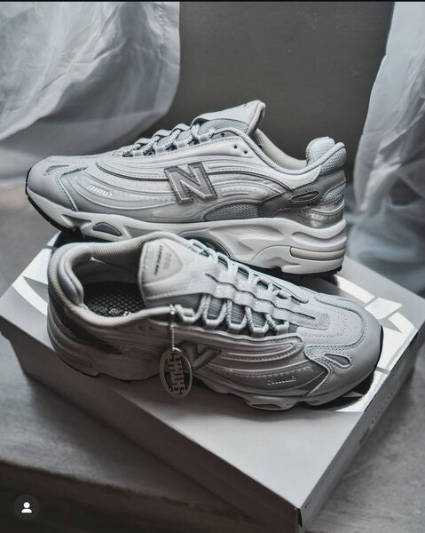 Fashion sneakers