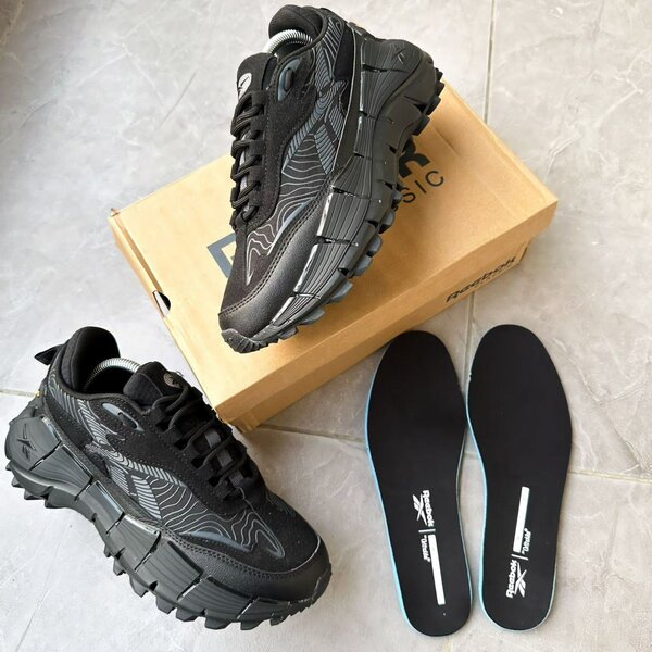 Reebok zig
