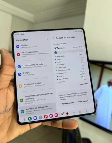 Samsung Galaxy Z Fold4