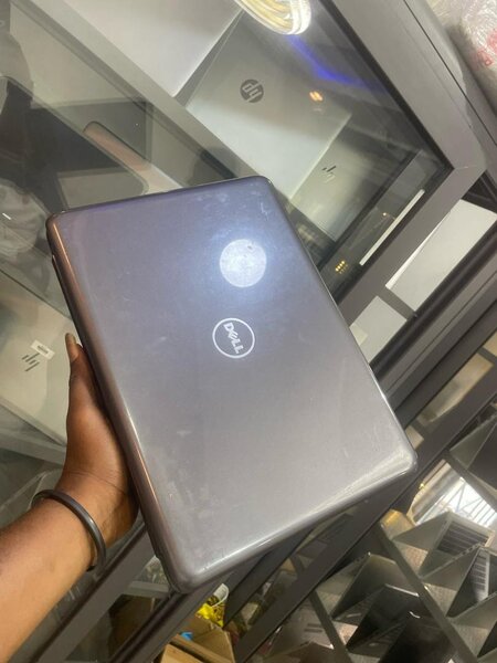 Dell Latitude 3380