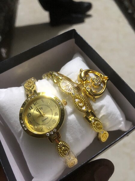 Watches and jewelry
