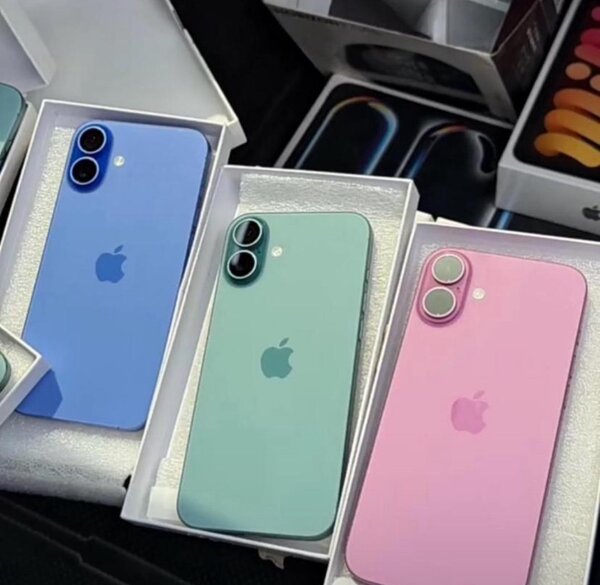 iPhone 16