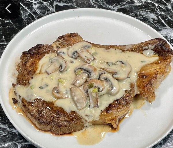 Entrecôte accompagné de Pomme