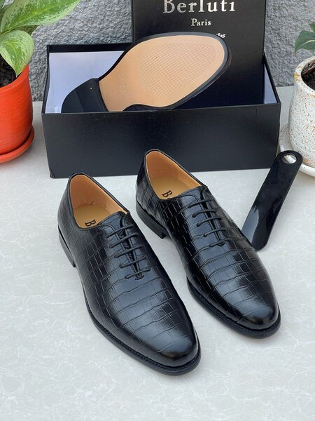Men shoes