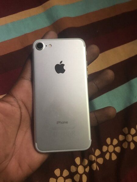 iPhone 7