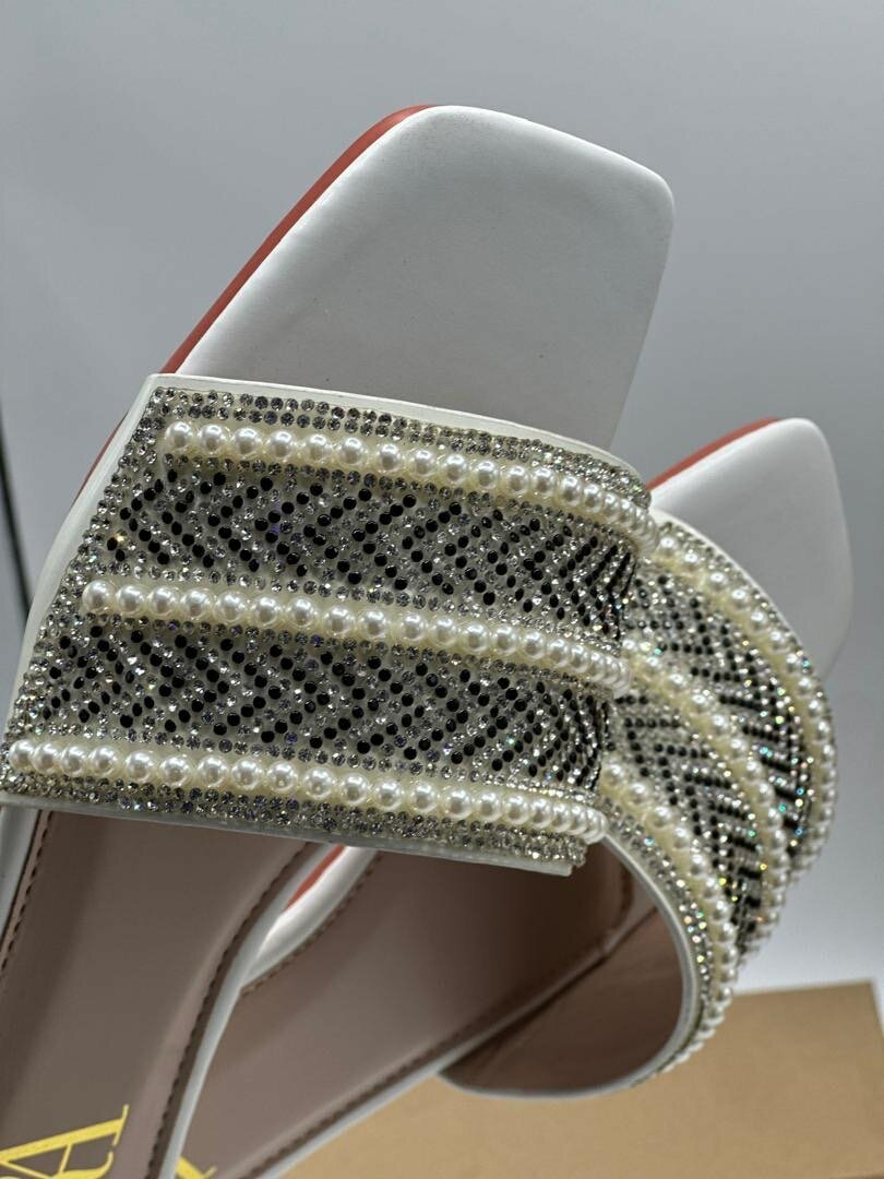 Zara slippers
