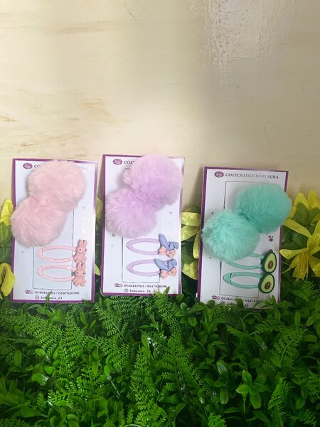 Hair clips